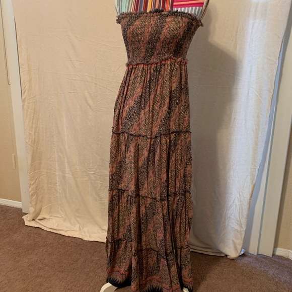 Free People Dresses & Skirts - Sleeveless Free People Dress!!